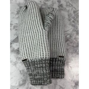 LL Bean Women's Mittens Gray & White Ribbed Sweater Knit Fleece Lined L.L. Bean